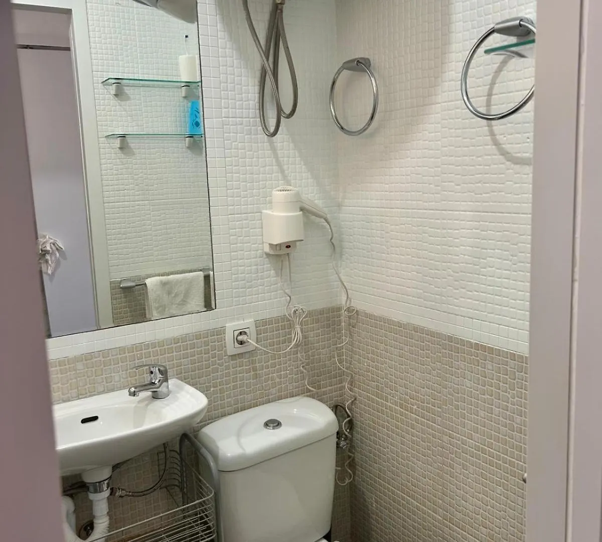Precioso Apartamento En Benalmadena, Piscinas, Recep 24 Horas 贝纳尔马德纳