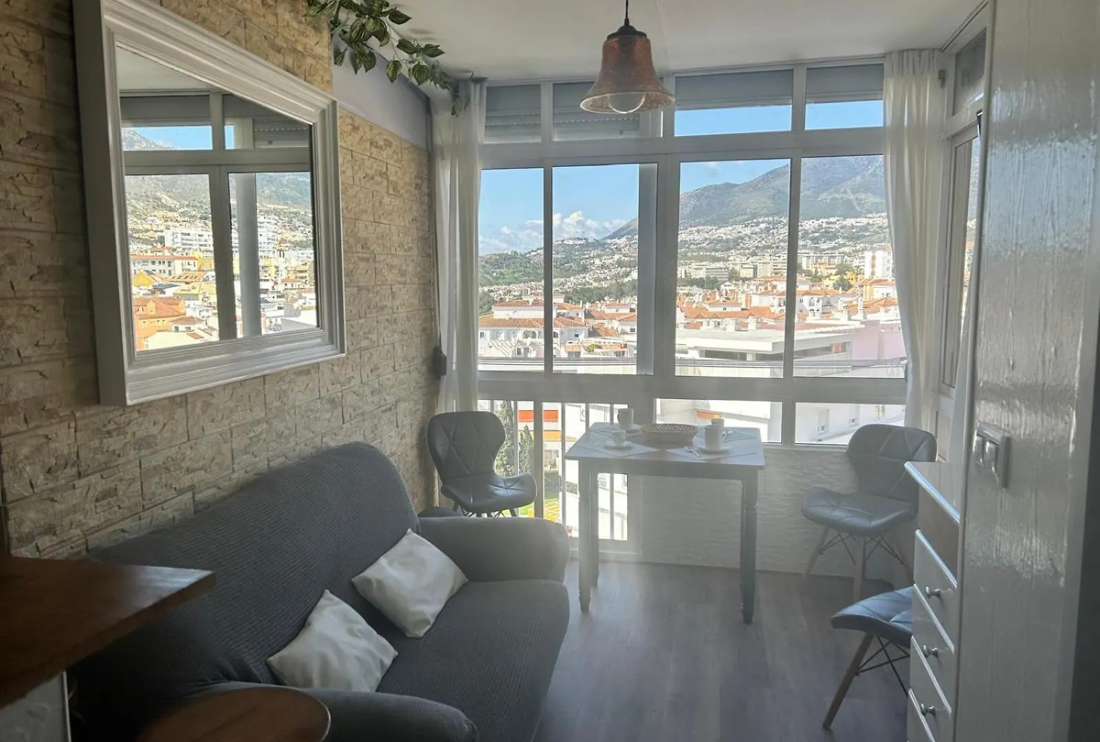 Precioso Apartamento En Benalmadena, Piscinas, Recep 24 Horas アパート